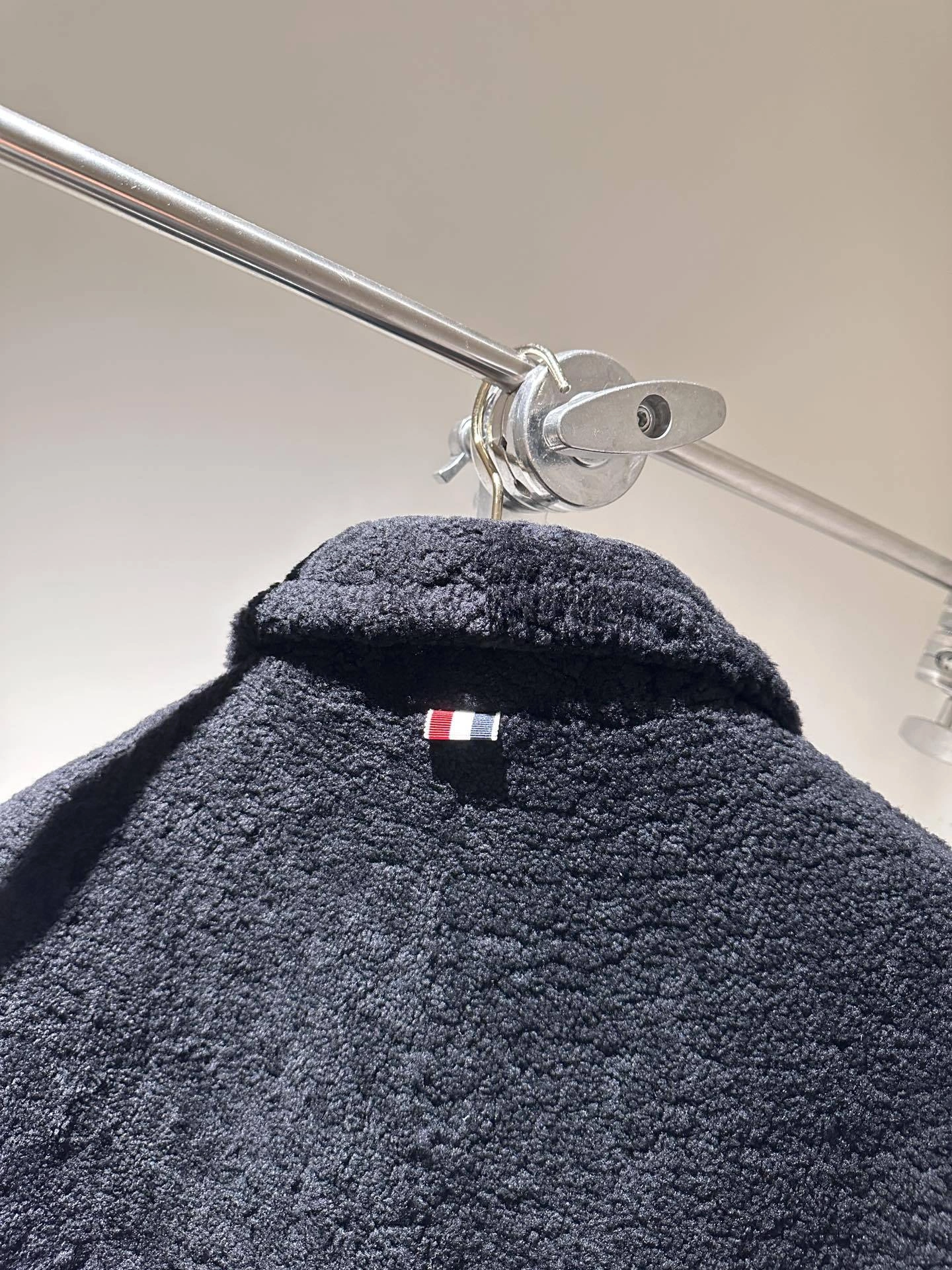 wg.luxury- 2row95 sheepskin wool oversized item:D-F409L2326